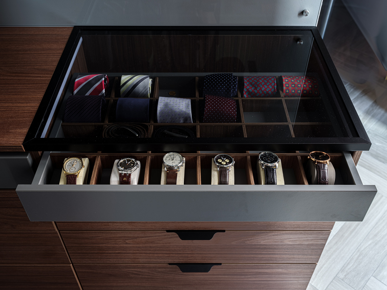 Мебель в московскую квартиру.  120 кв. м