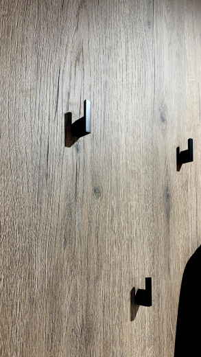 Прихожая с МДФ фасадами и складной дверью