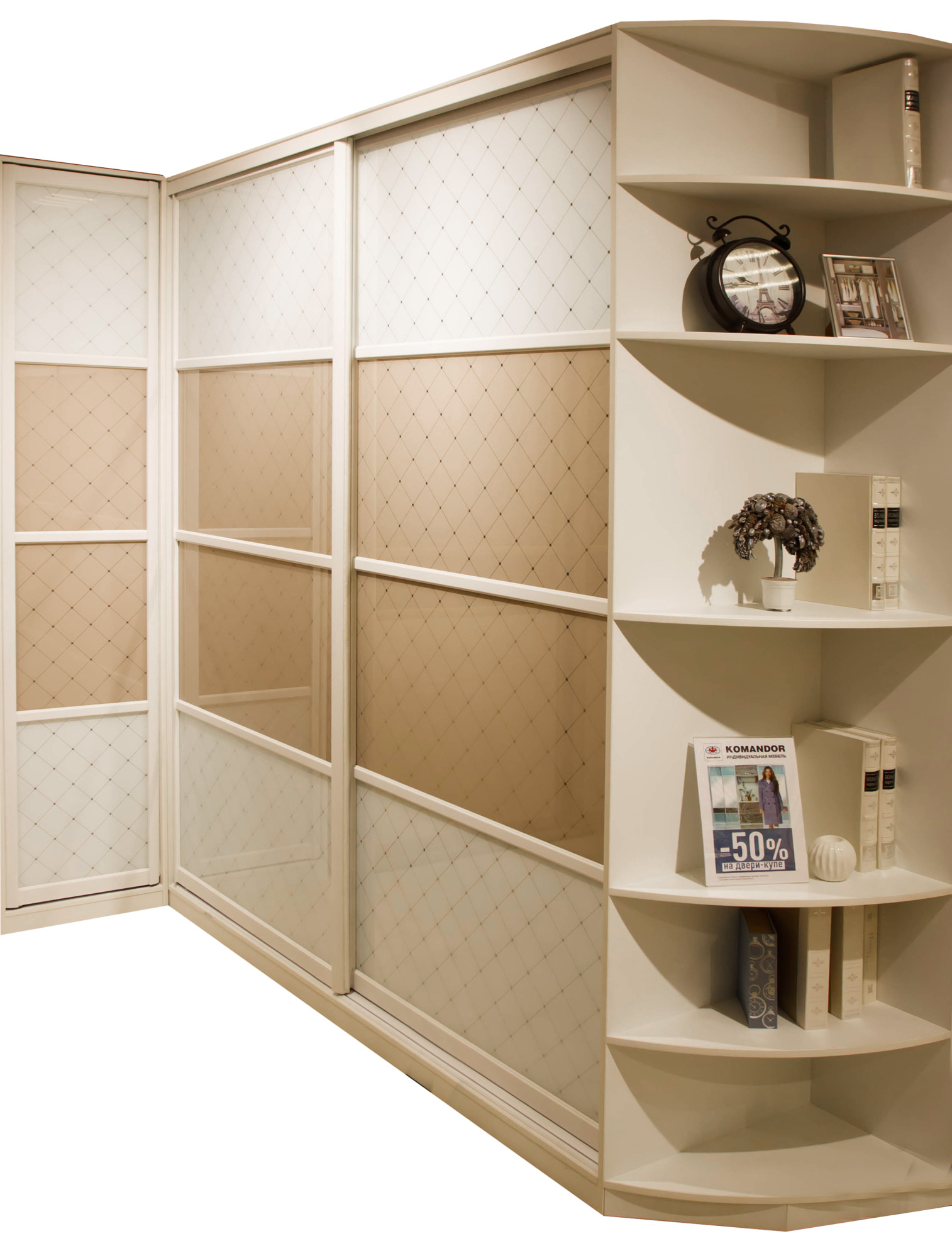 Угловой шкаф-купе
