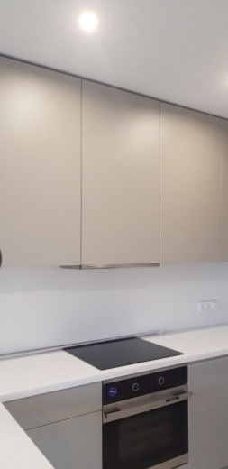 Угловая кухня из ЛДСП