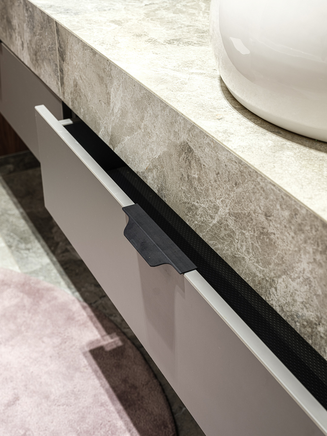 Мебель в московскую квартиру.  120 кв. м