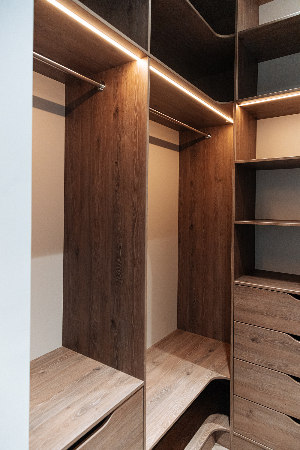 Современная мебель в московскую квартиру