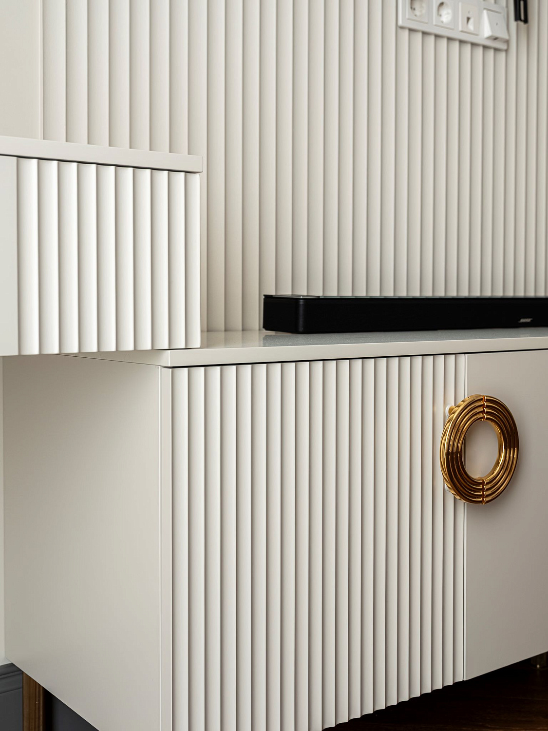 Индивидуальная мебель в квартиру. Москва