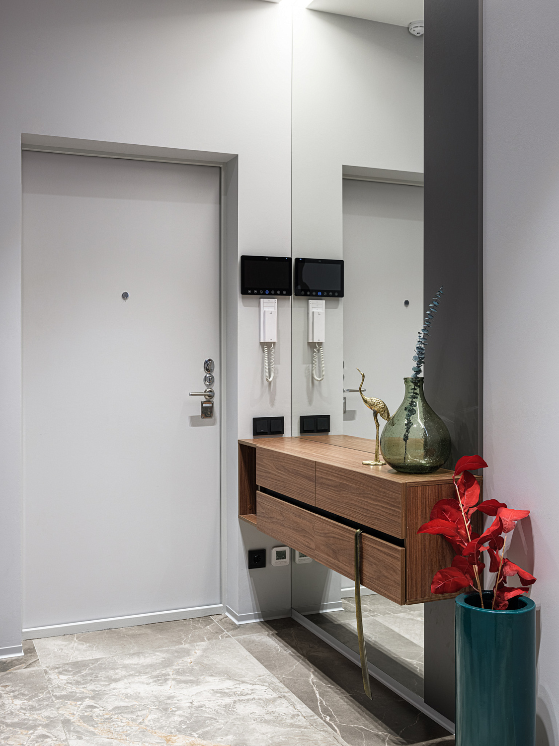 Мебель в московскую квартиру.  120 кв. м