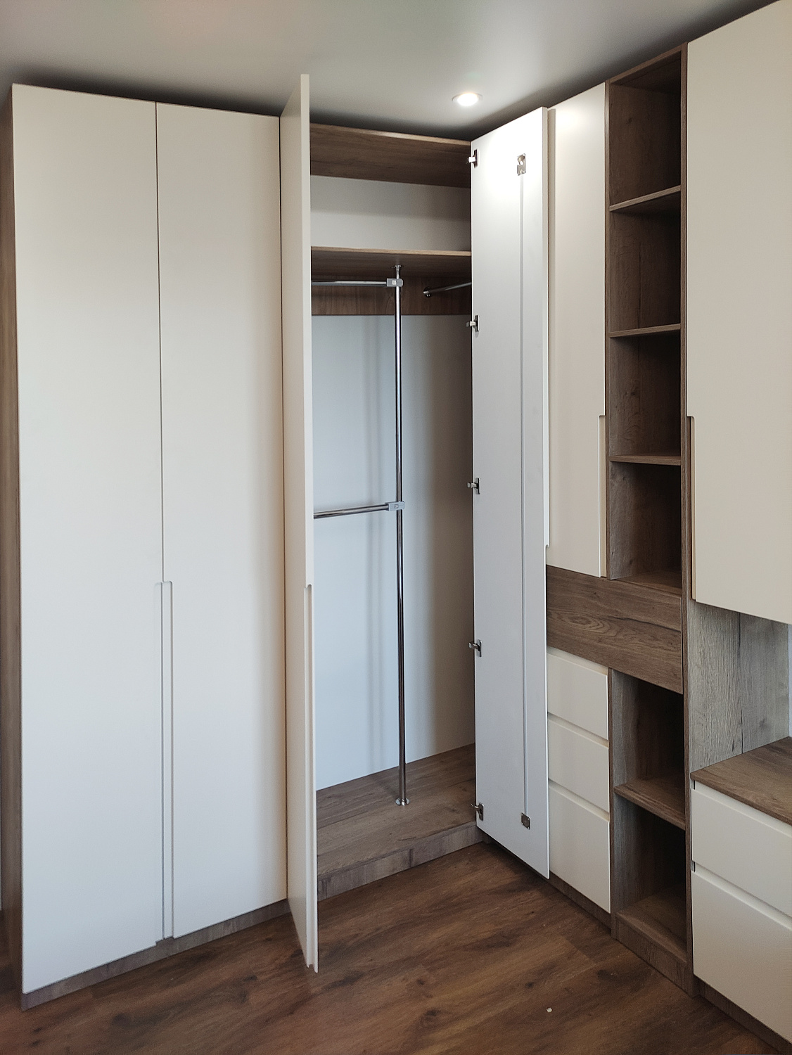 Индивидуальная мебель в квартиру