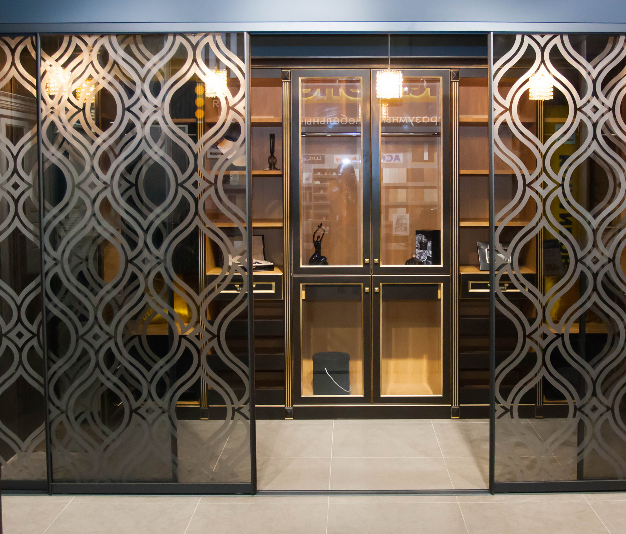 Двери-купе в гардеробную комнату