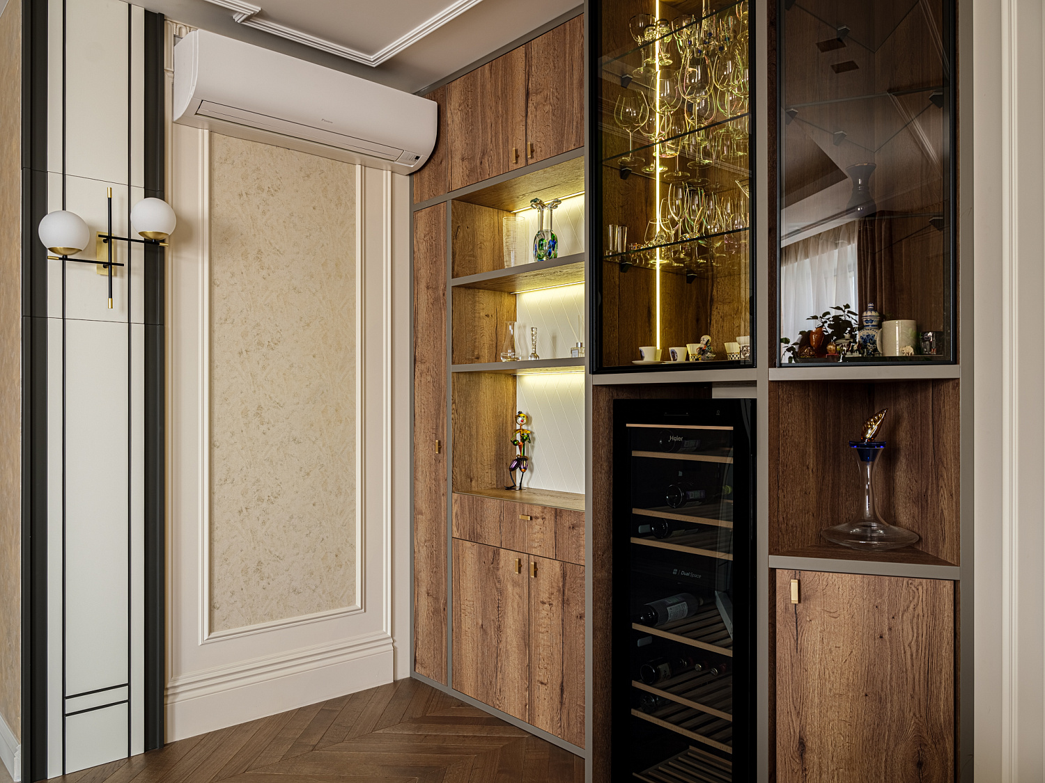 Мебель по проекту дизайнера в московскую квартиру