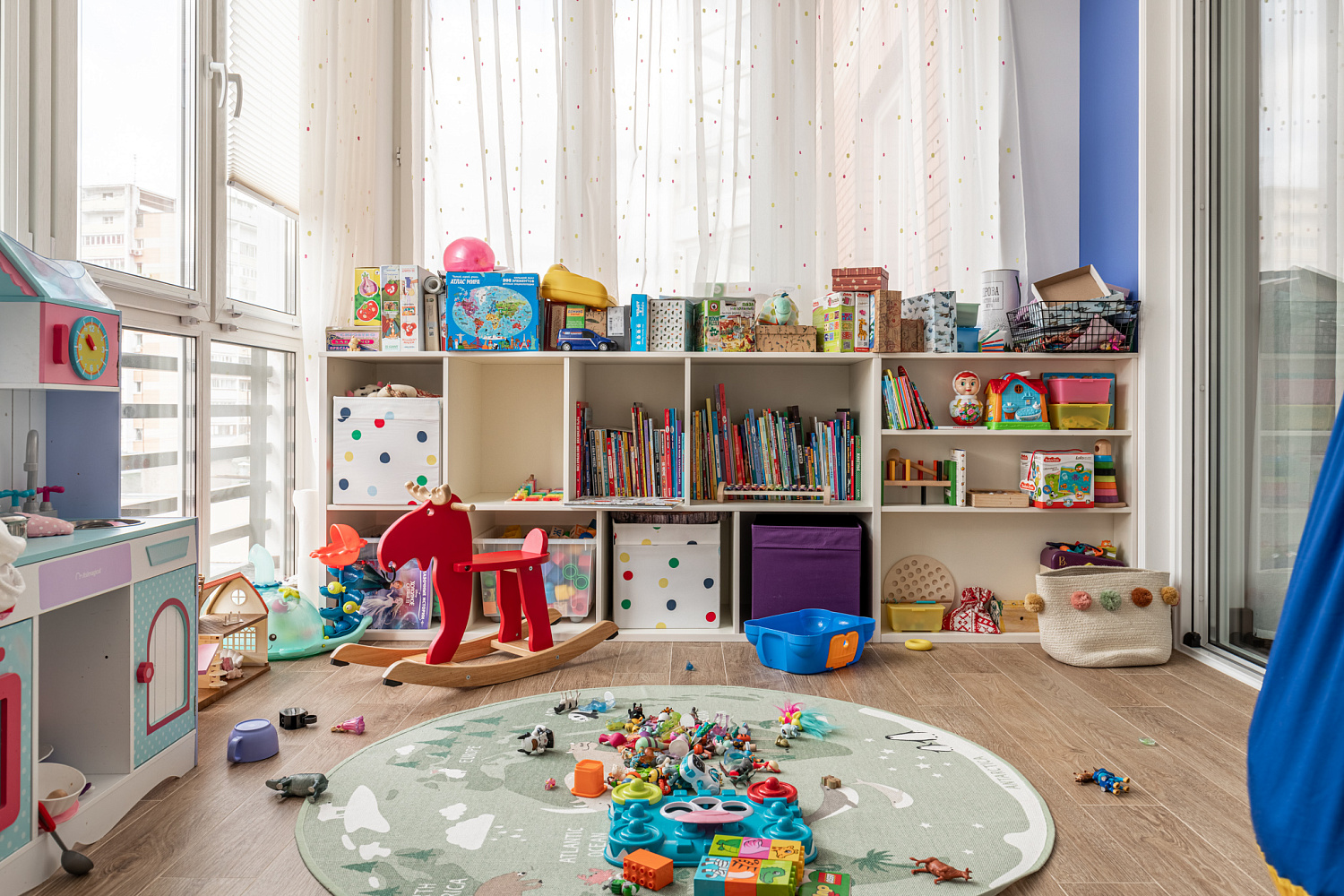 Мебель из МДФ в спальню для девочек