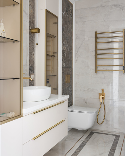 Тумба и стеллаж в ванную и санузел