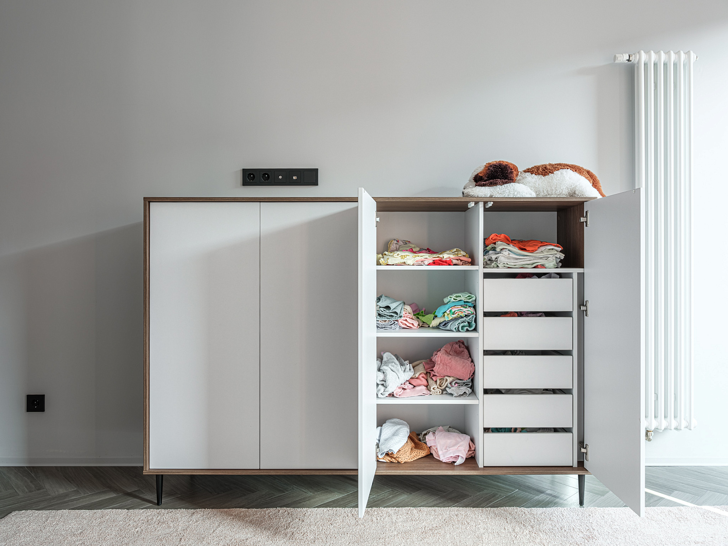 Мебель в московскую квартиру.  120 кв. м