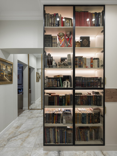 Распашной шкаф 