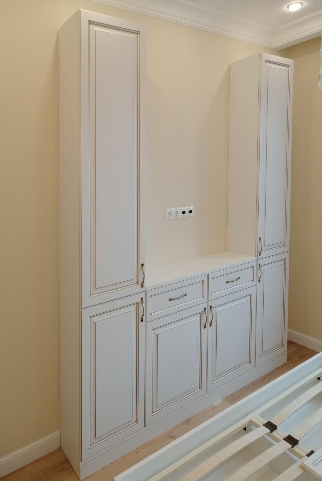 ТВ-зона в классическом стиле