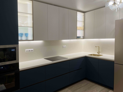 Угловая кухня из МФД