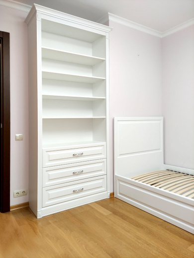 Мебель в детскую (кровать, шкаф, рабочая зона) из МДФ 